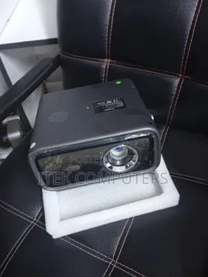 CY900 LED Smart Projector for Bedroom Cinema