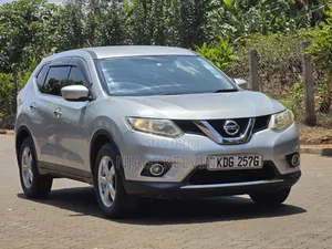 Nissan X-Trail 2014 Nyeupe