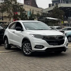 Honda Vezel 1.5 2WD 2020 White