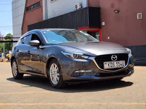 Mazda Axela 2019 Kijivu