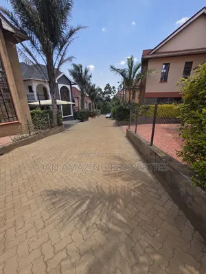 Maisonette ya Vyumba 6 vya Kulala kwa Upangaji Kibiku, Ngong