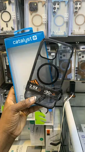 Spigen Ultra Hybrid Mag Magnetic Case for iPhone 17 Pro Max