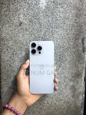 Apple iPhone 16 Pro Max 256GB Gray