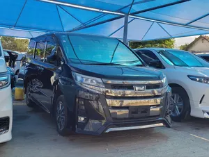 Toyota Noah 2.0 FWD (7 Seater) 2019 Nyeusi