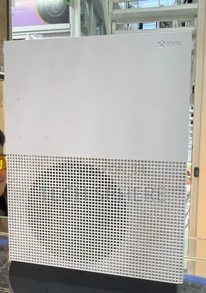 Used Microsoft Xbox One S 1TB with Controller