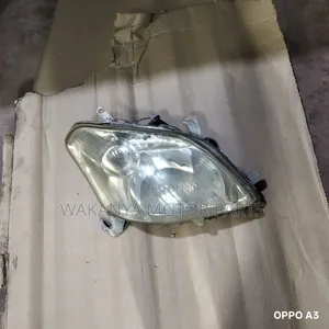 Toyota Raum 2006/2010 Non Xenon Headlamp
