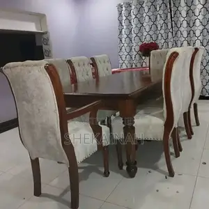 Meza ya Kulia ya Viti 8
