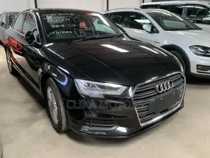 Audi A3 2.0T Premium FWD Sedan 2019 - Nyeusi Matt
