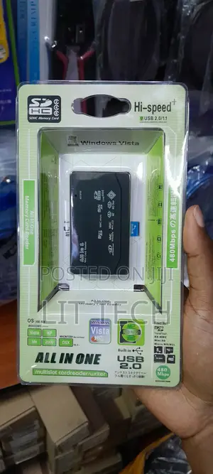 Kisomaji/Mwandishi wa Kadi za Kumbukumbu za USB 2.0 Zenye Nafasi Nyingi
