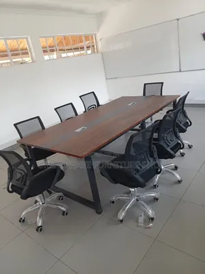 Boss Office Products Meza ya Mkutano ya Mstatili (Inaketi 8)