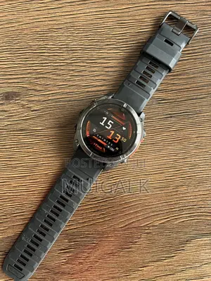 Garmin Fenix 8 Smartwatch - Brand New