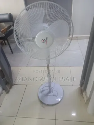 Kipasupasio cha Standi Nyeupe cha Inchi 16