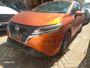 Nissan Note 1.2 Hybrid 2021 Rangi ya Chungwa