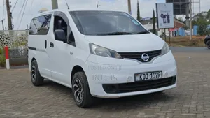 Nissan NV200 2015 Nyeupe