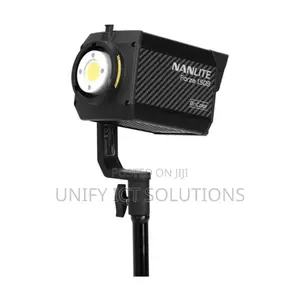 Nanlite Forza FS-150B Bicolour LED Light