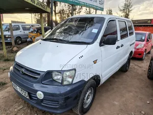Toyota TownAce 2007 - Nyeupe