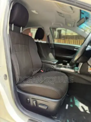 Toyota Mark X 2014 Nyeupe