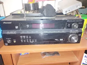 Pioneer Hi-Fi System yenye Dolby Digital