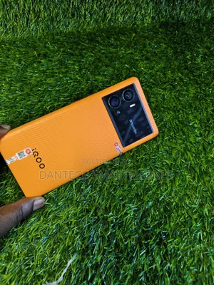 New Vivo iQOO 9 Pro 256GB Orange