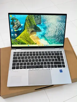 Laptop HP EliteBook 840 G8 - 8GB RAM, 256GB SSD
