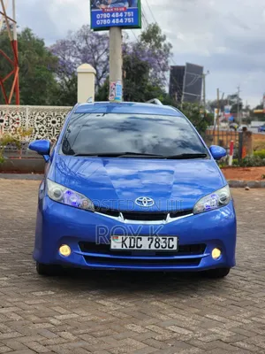 Toyota Wish 2014 Bluu