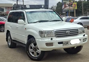 Toyota Land Cruiser Series 100 2004