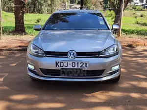 Volkswagen Golf 2016 Silver