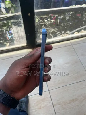 Apple iPhone 13 256GB Bluu