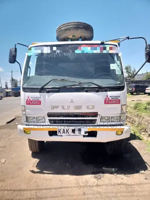 Lori la Mitsubishi Fuso Mahewa