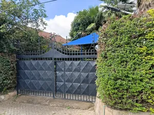Bungalow ya Vyumba 3 Inauzwa Oloolua