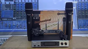 Brand New BNK X37 Wireless Microphone System