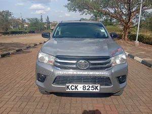 Toyota Hilux Double Cab 2017