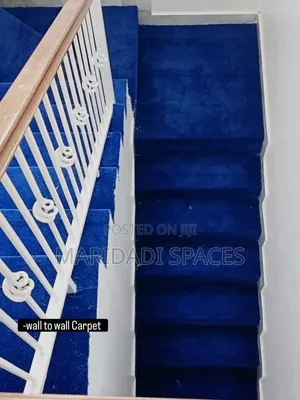 Carpeti ya Kisasa ya VIP Bluu Ukutani hadi Ukutani