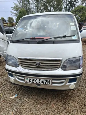 Toyota Grand HiAce G Aero Storm 3.0 Diesel Turbo 4WD 8-Seater