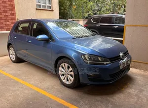 Volkswagen Golf TSI S 2016 Blue