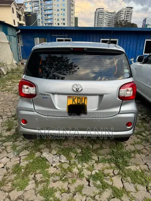 Toyota Passo 2019 Nyeupe
