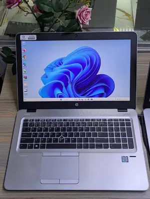Laptop HP EliteBook 850 G4 - Intel Core i7, 8GB RAM, 256GB SSD