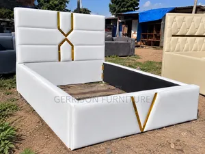 Kitanda cha Luxury cha Brand New - Saizi ya Queen