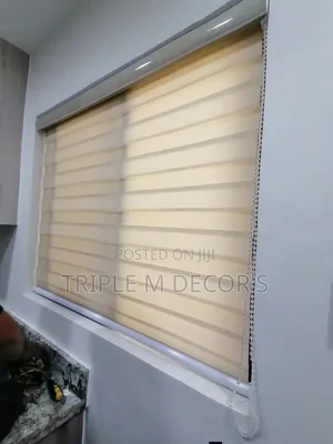 Blinds za Ofisi za Kibiashara - Ubora wa Juu