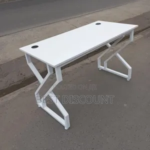 Study Desk yenye Miguu Imara ya Chuma