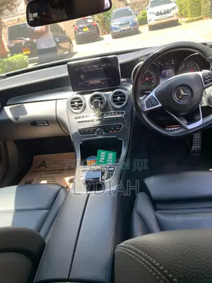 Mercedes-Benz C200 2016 Silver