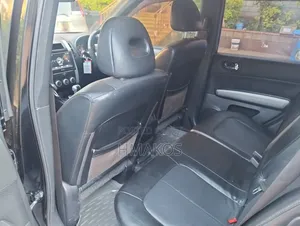 Nissan X-Trail 2.0 Petrol AWD 2013 Nyeusi