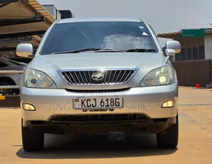 Toyota Harrier 2010 Silver
