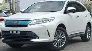 Toyota Harrier 2.0 2019 Nyeupe