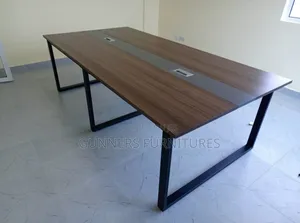 Meza ya Mkutano ya Mstatili - Fremu ya Metali 2.4M