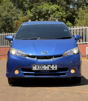 Toyota Wish 2014 Bluu