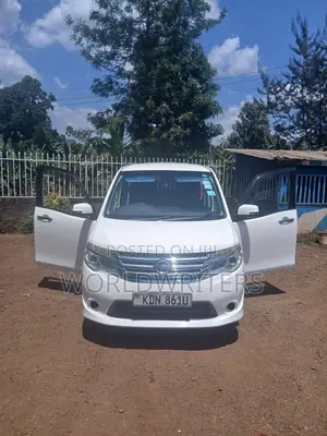 Nissan Serena 2016 White