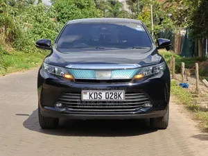 Toyota Harrier 2017