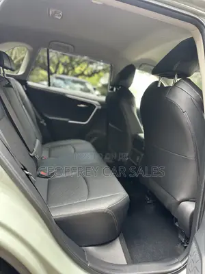 Toyota RAV4 Adventure AWD 2020 Kijani