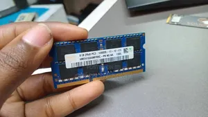 Kumbukumbu ya Laptop ya Hynix SODIMM DDR3 8GB Iliyorejeshwa